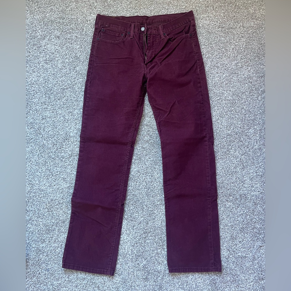 Maroon Corduroy Levi’s Jeans 34 34
